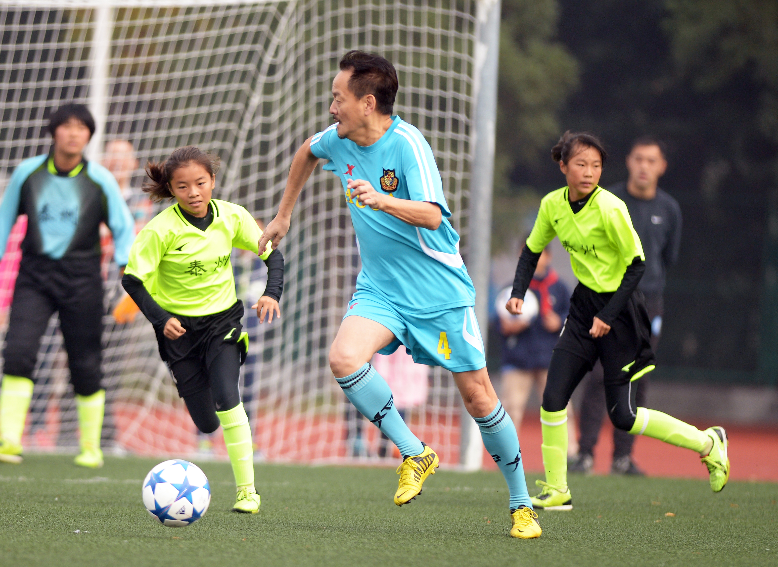  意甲女足联赛扩军推动女子足球发展  